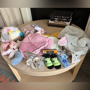 Baby girl Assorted Bundle lot|Socks, Bibs, towels and Accessories,LOTS MIXED•••